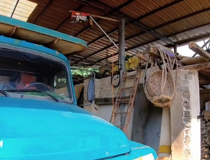 村民用微型鋼絲繩電動葫蘆吊運小型農機