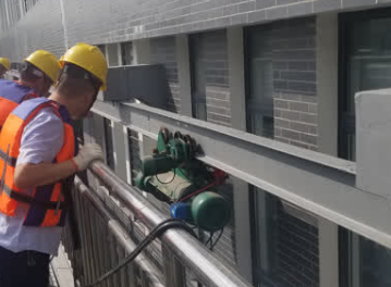 鋼絲繩電動葫蘆可以起吊閘門和預(yù)備閘門