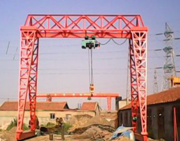 如何保養室外龍門吊上的鋼絲繩電動葫蘆